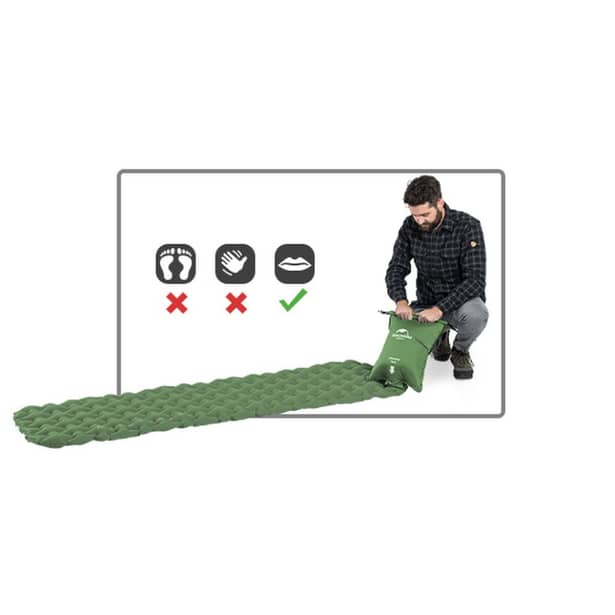 3 - Килимок надувний із подушкою 65 мм Naturehike FC-12 NH19Z003-P. Зелений