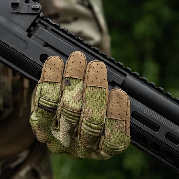 9 - Тактические перчатки M-Tac A30. Мультикам