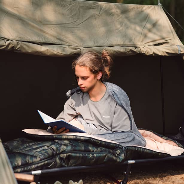 5 - Спальний мішок з капюшоном Naturehike M320 CNK2350WS023, зелений камуфляж, правий