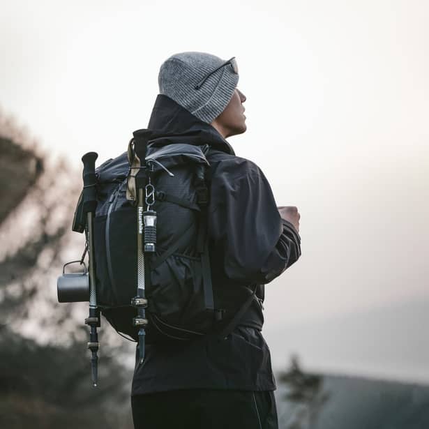 17 - Рюкзак туристический Naturehike CNK2300016, 30+5л. Коричневый