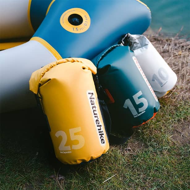 2 - Водонепроникний чохол Naturehike CNK2300BS017, 15л темно-зелений