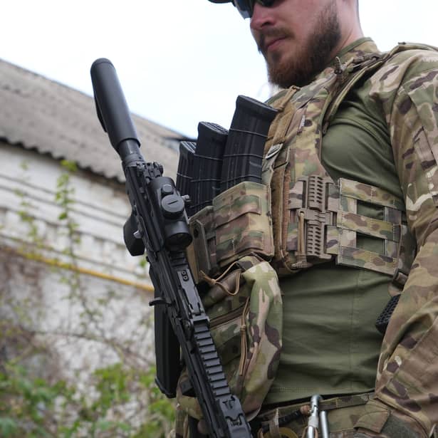 4 - Магнітний фіксатор зброї RAGNAROK MAG-R Мультикам