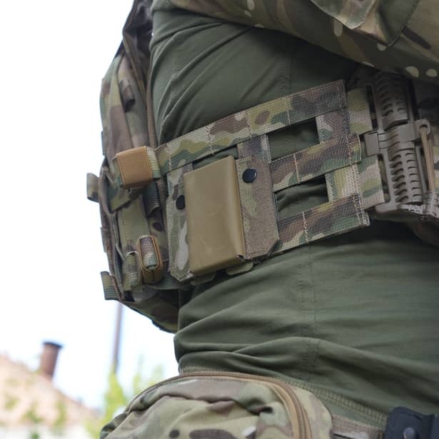 13 - Магнітний фіксатор зброї RAGNAROK MAG-R Мультикам