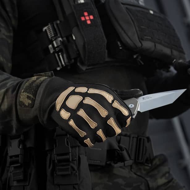 11 - Тактичні рукавички M-Tac Skeleton Nomex. Чорний/Койот