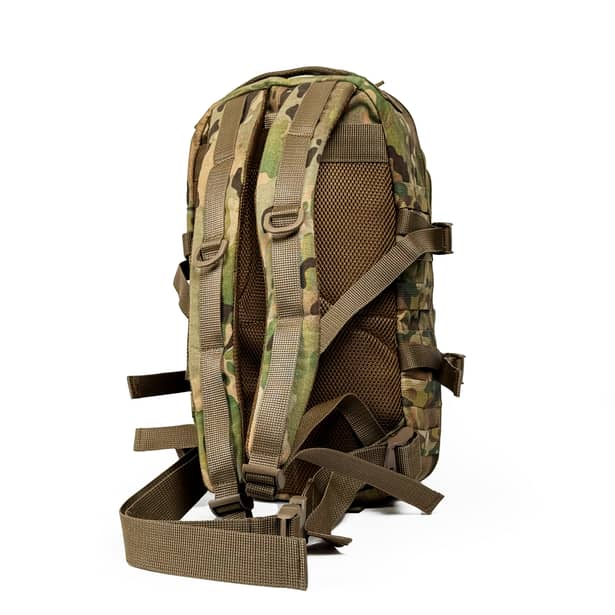 3 - Тактический походный рюкзак объемом 20 литров в цвете Мультикам