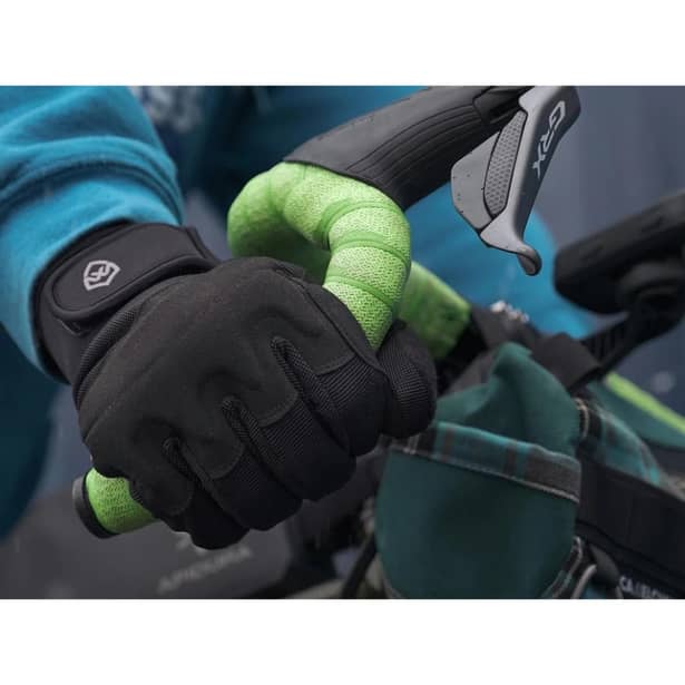5 - Водонепроницаемые зимние перчатки Dexshell Arendal Biking Gloves V 2.0. Черные