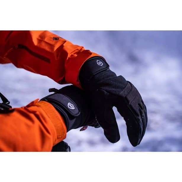 10 - Водонепроницаемые зимние перчатки Dexshell Arendal Biking Gloves V 2.0. Черные