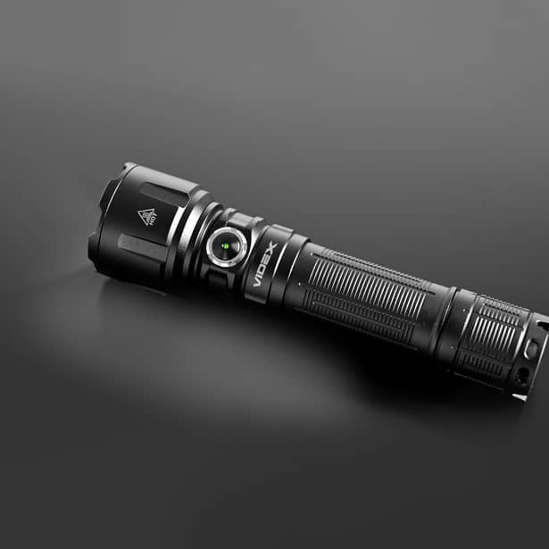 3 - Портативний світлодіодний ліхтарик VIDEX 3600Lm 5000K