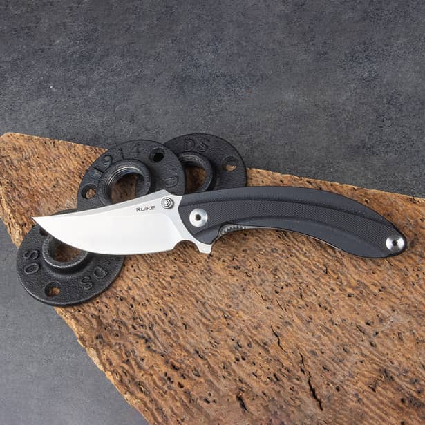 6 - Складной нож Ruike P155-B черный