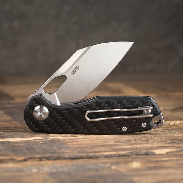 9 - Нож складной Ganzo Firebird FH924-CF карбон