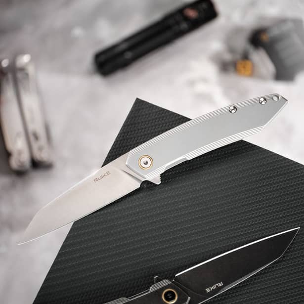 10 - Нож складной Ruike P831S-SA