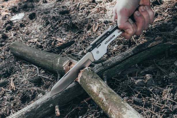 41 - Компактний набір для барбекю Roxon S601 металевий