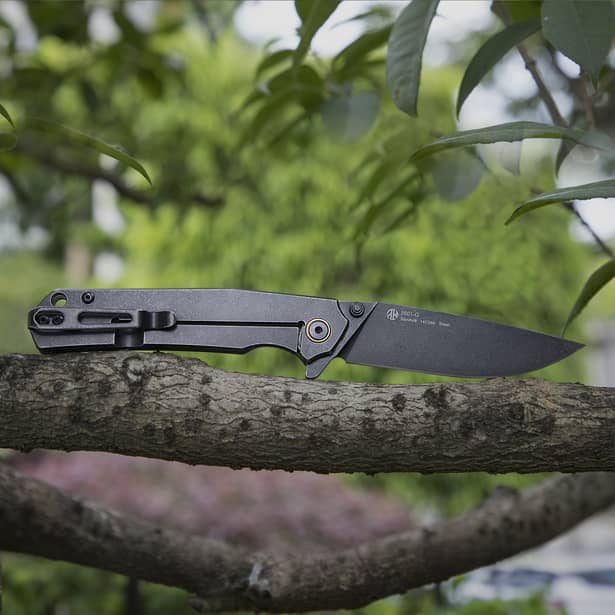 12 - Складной нож Ruike P801-G