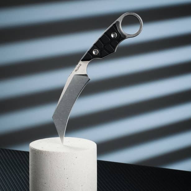 7 - Нож Ruike FS68-B