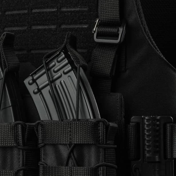 11 - Плитоноска Warmor Gen.4 (Комплект 4 подсумки) с системой быстрого сброса. Molle. Цвет Черная