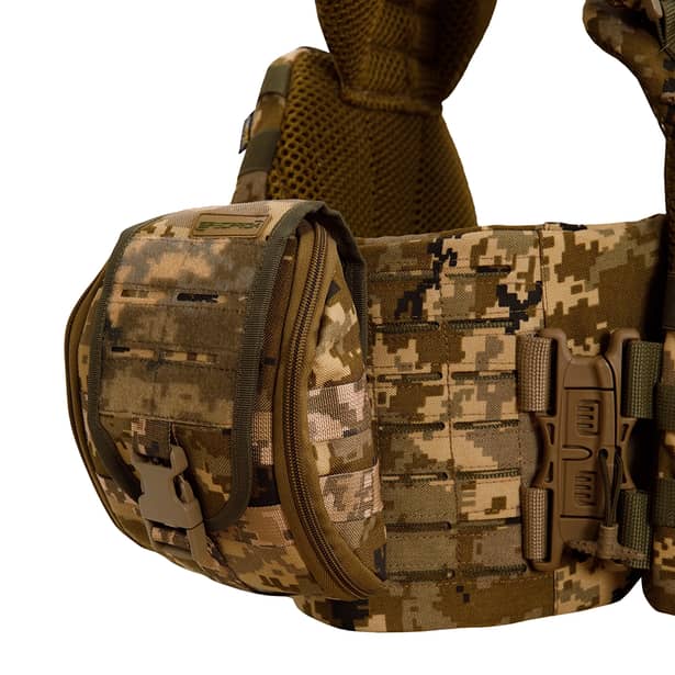 4 - Плитоноска SPECPROM WARMOR Gen.5 V2 з повним комплектом підсумків Піксель