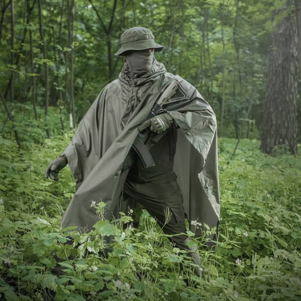 7 - Тактичне пончо M-Tac. Олива