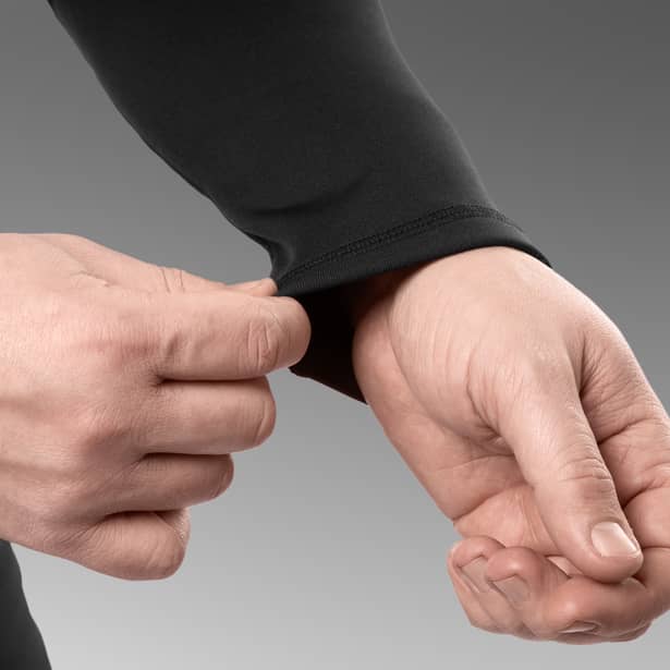 8 - Комплект термобелья Combatant WARSKIN. Черный