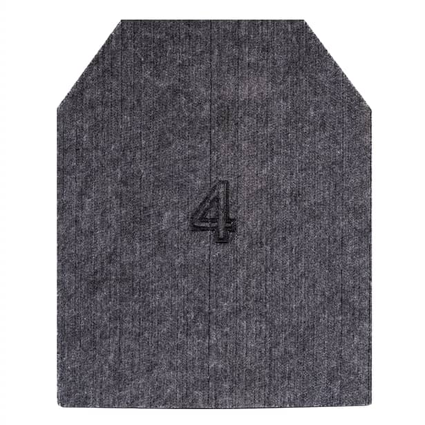 1 - Сталева бронеплита 4-го класу. Вага 3.7 кг. Розмір 27 на 33 см.