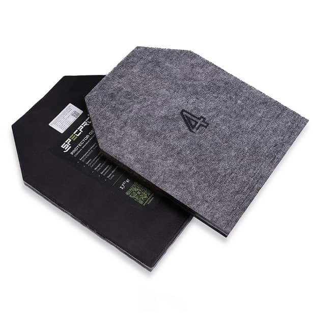 8 - Сталева бронеплита 4-го класу. Вага 3.7 кг. Розмір 27 на 33 см.