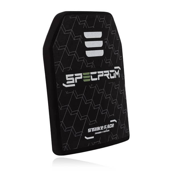 1 - Поліетиленова бронеплита SPECPROM 3-го класу. Вага 1,7 кг. Розмір 26 на 33 см. Чорна