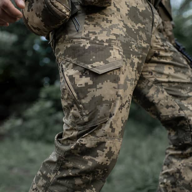 13 - Штаны M-Tac Aggressor Gen.II рип-стоп. Пиксель