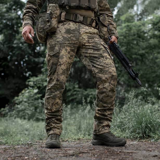 12 - Штаны M-Tac Aggressor Gen.II рип-стоп. Пиксель