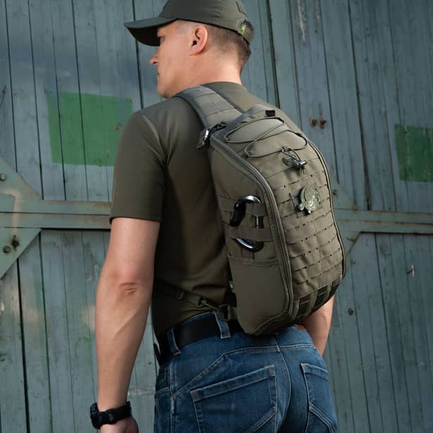 3 - Рюкзак M-Tac Armadillo c одной лямкой. Олива