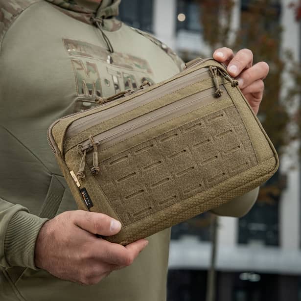 4 - Тактическая сумка M-Tac Admin Bag Medium Elite Hex с липучкой. Койот