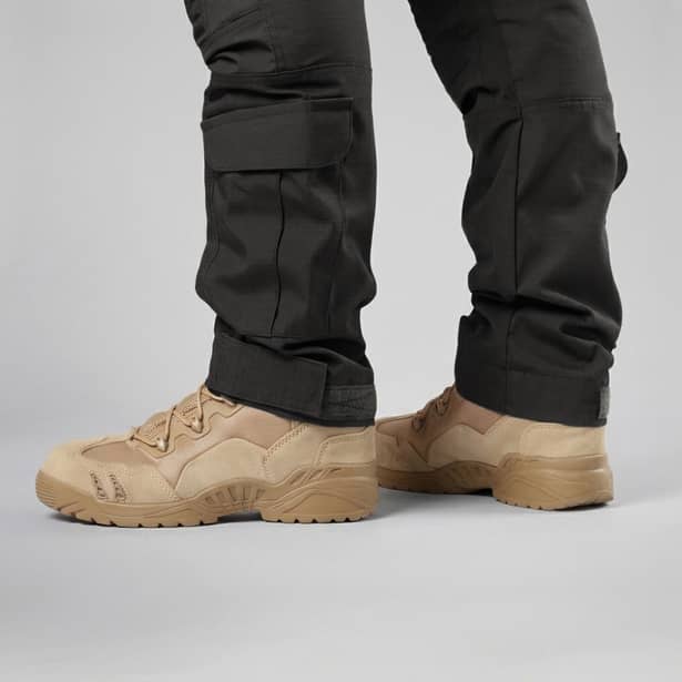 7 - Боевые штаны Combatant Striker Vanguard. Черный