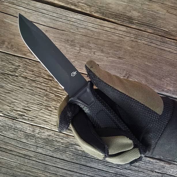 6 - Ніж мисливський Gerber Bear Grylls 539-5. Чорний