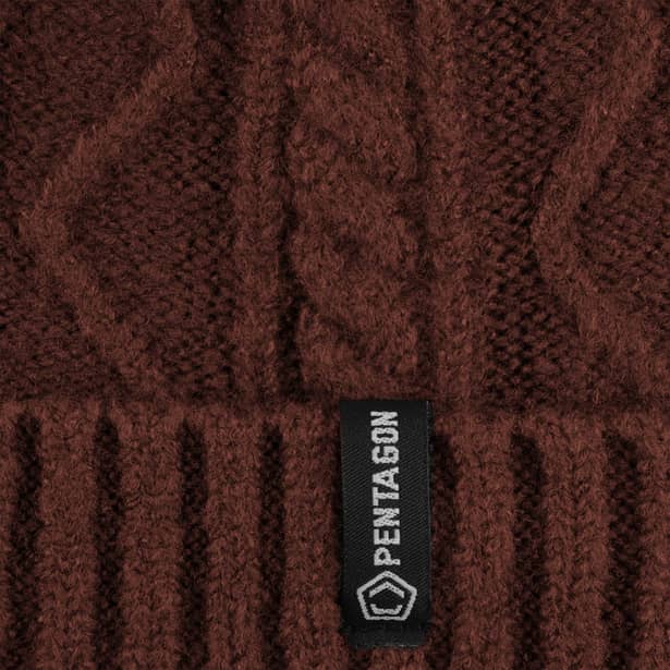 3 - Шапка Pentagon Yukon Watch. Красный