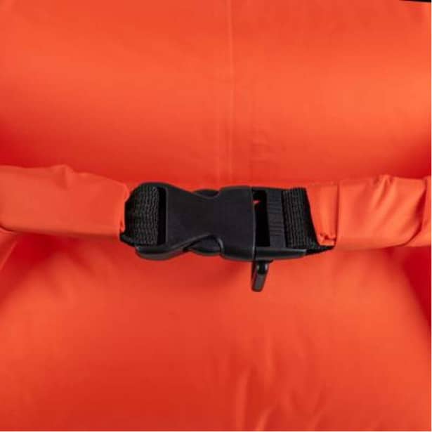 2 - Водонепроницаемый чехол Tramp Nylon PVC 50. Красный