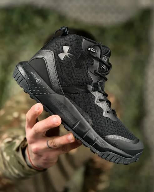 12 - Кросівки літні тактичні Under Armor . Чорний