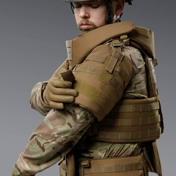 4 - Балістичний захист плечей 2-го класу захисту. CORDURA 1000D. Койот