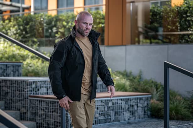 3 - Куртка Helikon Gunfighter Softshell Shark Skin Windblocker. Черный