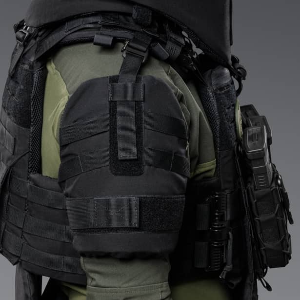 5 - Балістичний захист плечей 2-го класу захисту. CORDURA 1000D. Чорний