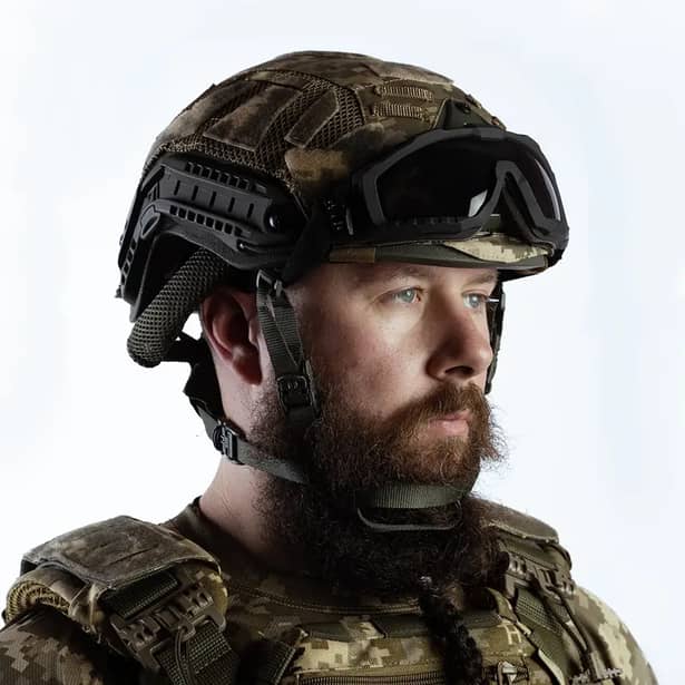 6 - Тактические баллистические очки Revision. Черный