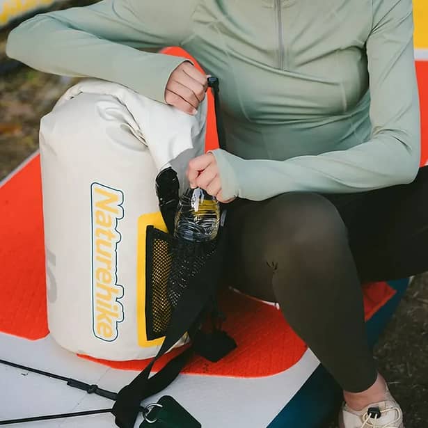 4 - Водонепроникний чохол Naturehike CNK2300BS017, 25л темно-зелений