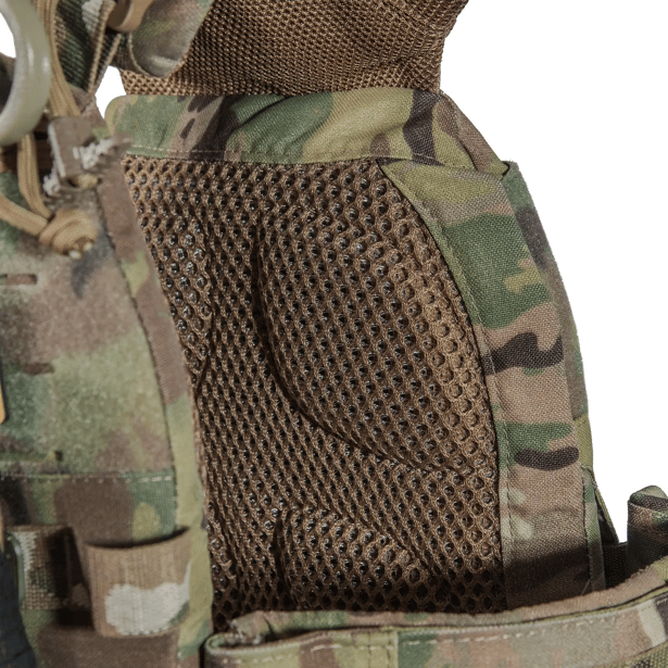 11 - Плитоноска TUR PRO. С системой быстрого сброса. Molle. Цвет Мультикам.