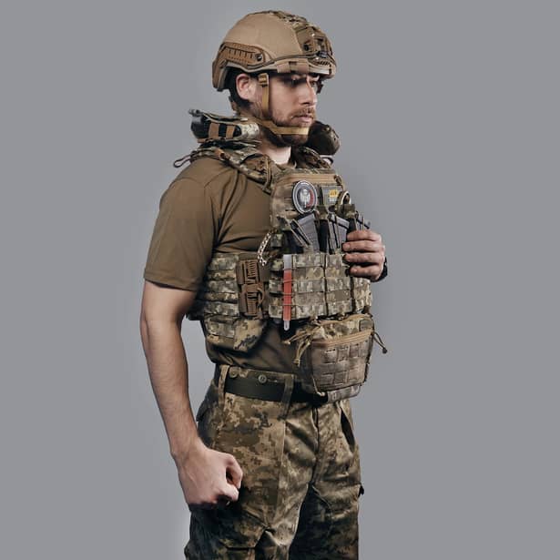 8 - Плитоноска TUR PRO, система быстрого сброса. Molle. Цвет Пиксель. Размер L/XL.
