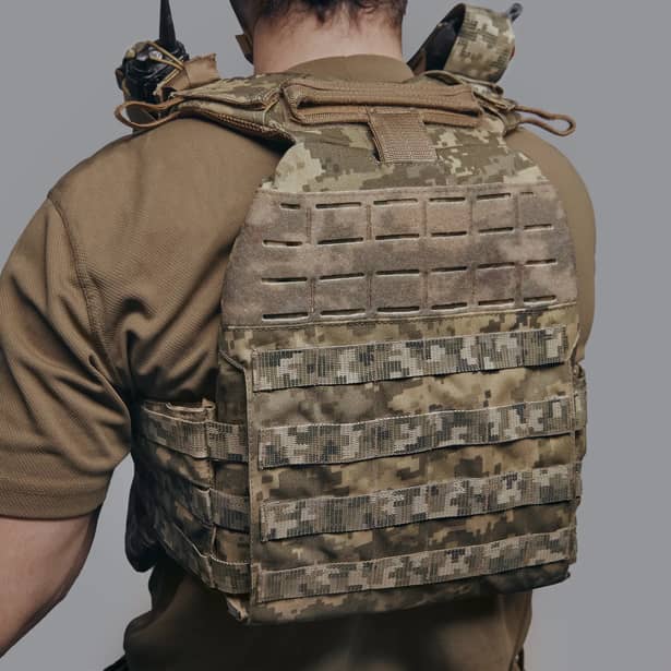 10 - Плитоноска TUR PRO, система быстрого сброса. Molle. Цвет Пиксель. Размер L/XL.