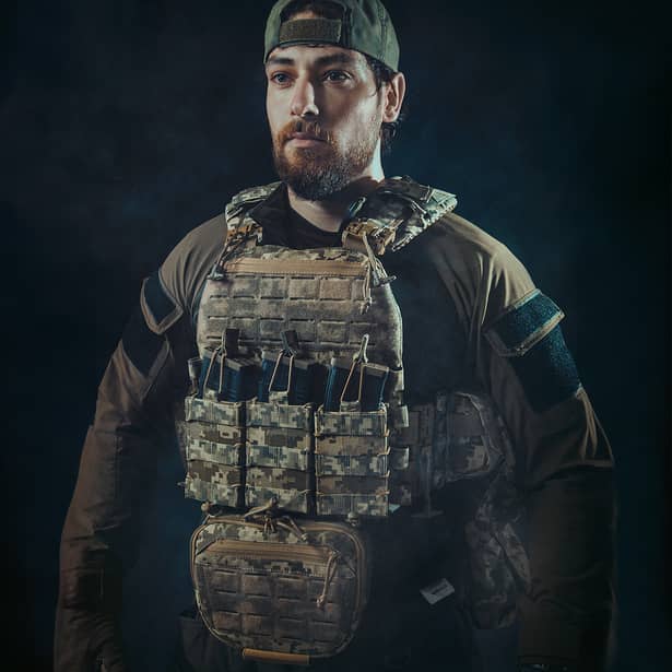 5 - Плитоноска TUR PRO с системой быстрого сброса. Molle. Цвет Черный.