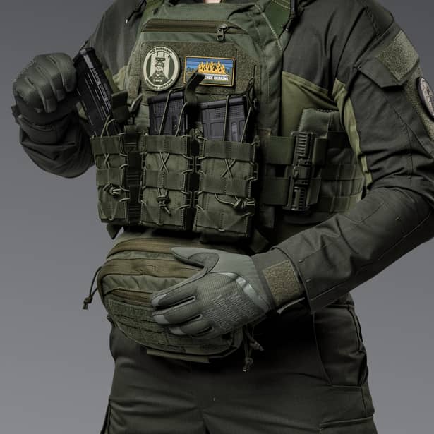 4 - Одинарний пластиковий підсумок під магазини AK\AR. Cordura 1000D. Molle. Олива