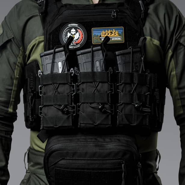 3 - Одинарный пластиковый подсумок под магазины AK\AR. Cordura 1000D. Molle. Черный