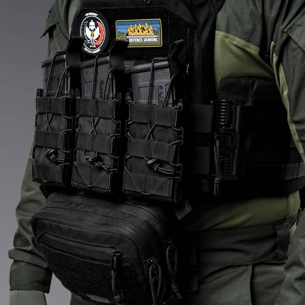 5 - Одинарный пластиковый подсумок под магазины AK\AR. Cordura 1000D. Molle. Черный