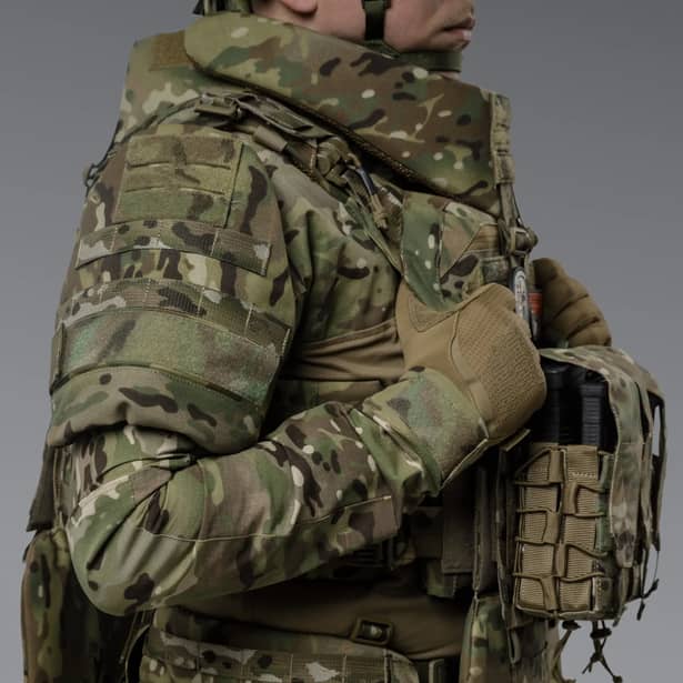 4 - Баллистическая защита плеч 2-го класса защиты. CORDURA 1000D. Мультикам