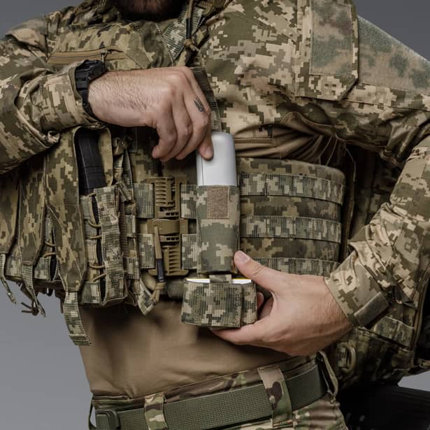 4 - Підсумок для електронного пристрою на MOLLE. Піксель. Тактичний підсумок.