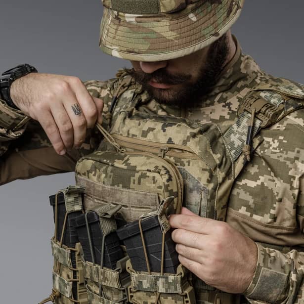7 - Нагрудний адмін-підсумок. MOLLE. Тактичний підсумок. Піксель