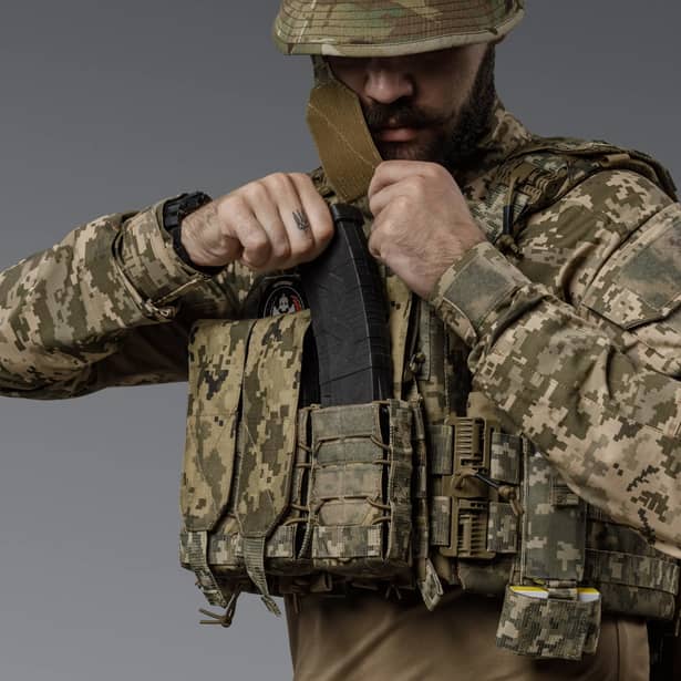 5 - Одинарний закритий підсумок під магазини AK\AR. Cordura 500D. Molle. Піксель
